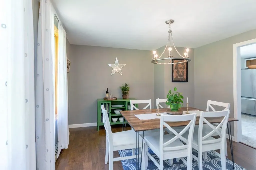 248 W Pownal Road North Yarmouth ME 04097