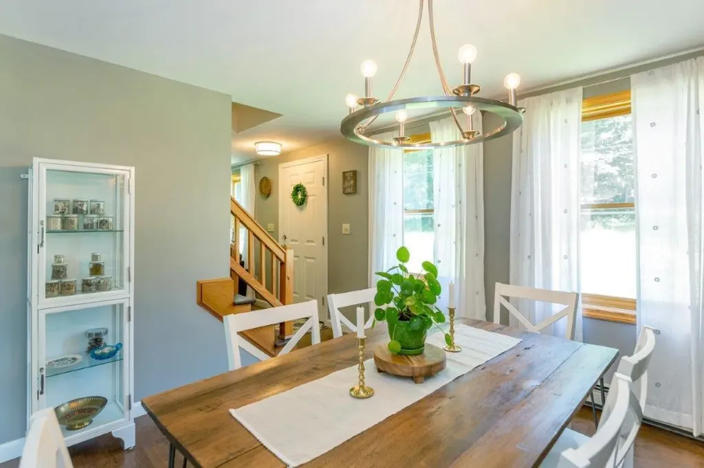 248 W Pownal Road North Yarmouth ME 04097