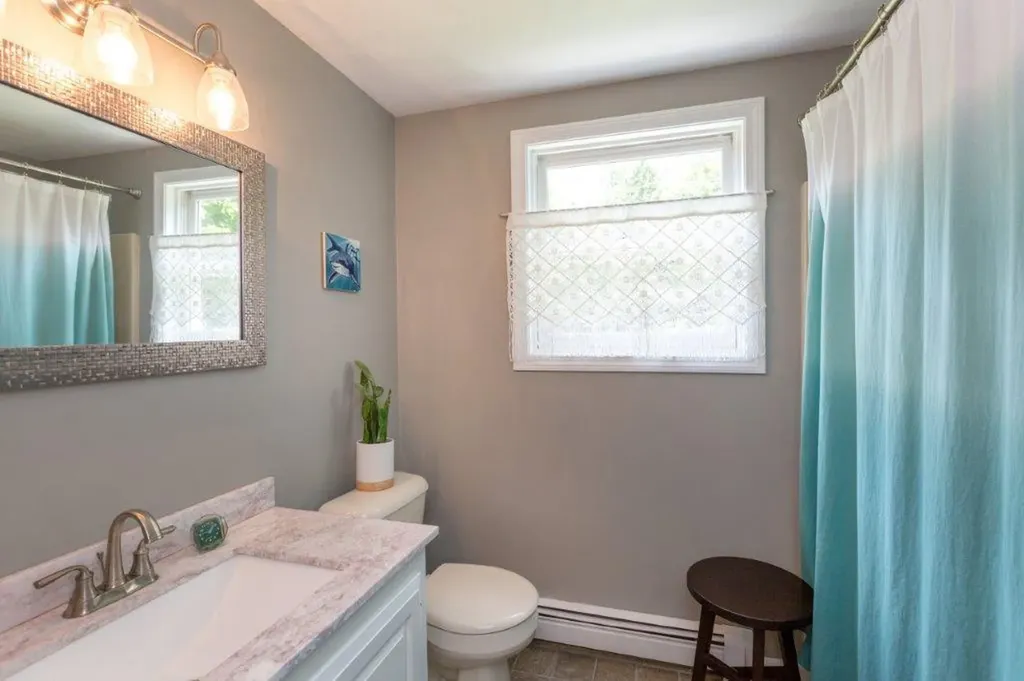 248 W Pownal Road North Yarmouth ME 04097