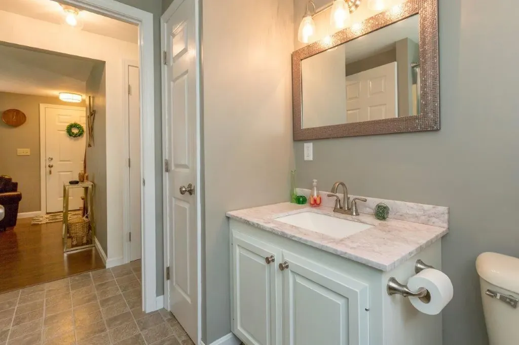 248 W Pownal Road North Yarmouth ME 04097