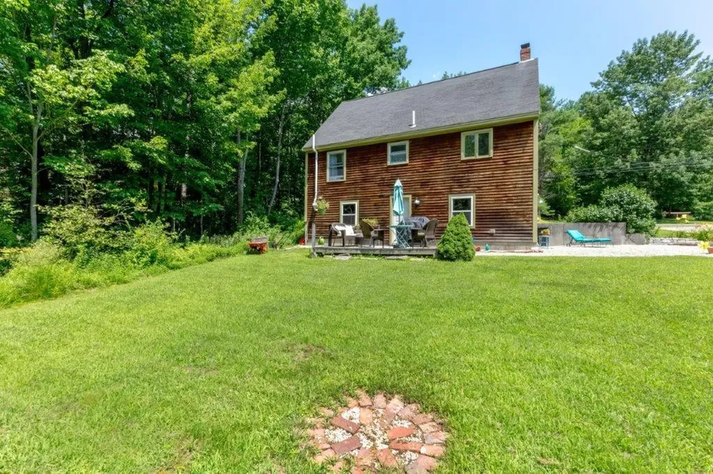 248 W Pownal Road North Yarmouth ME 04097