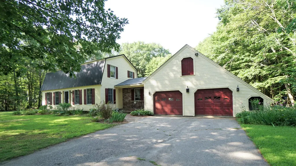 21 White Rock Drive Gorham ME 04038