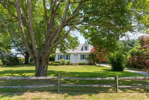 250 Black Point Road Scarborough ME 04074