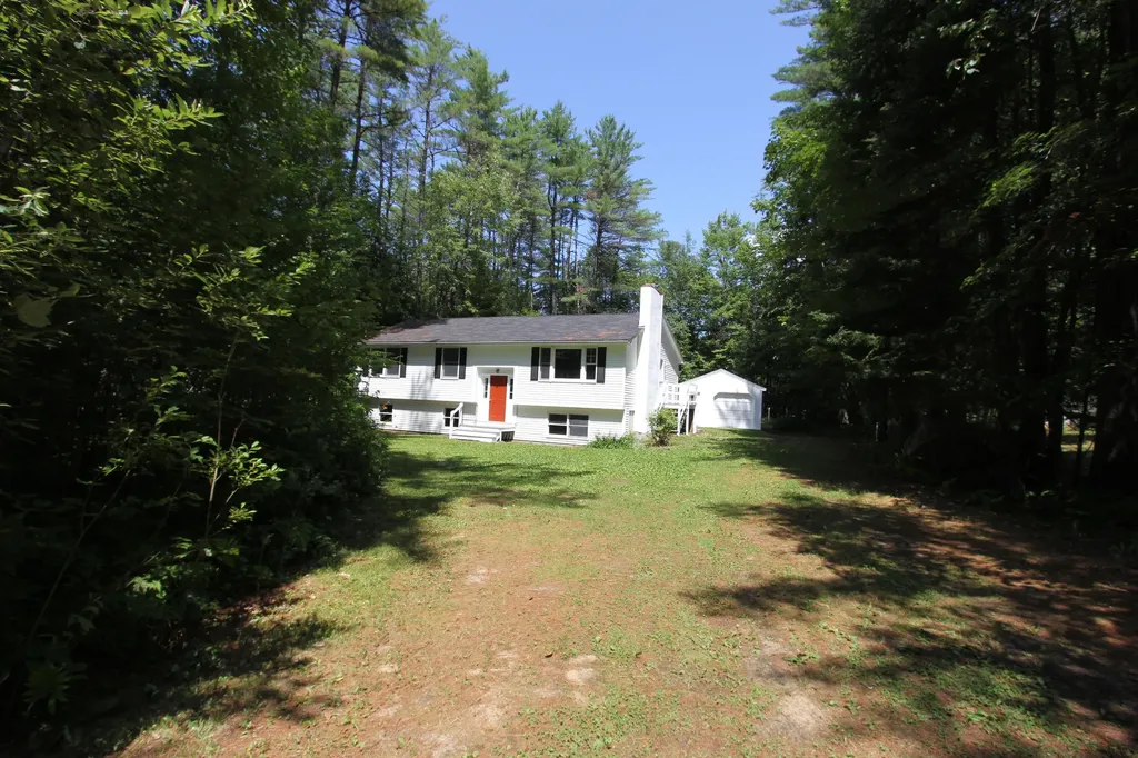 10 Chickadee Lane Bridgton ME 04009