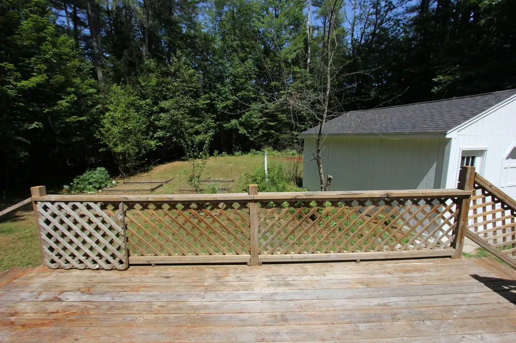 10 Chickadee Lane Bridgton ME 04009