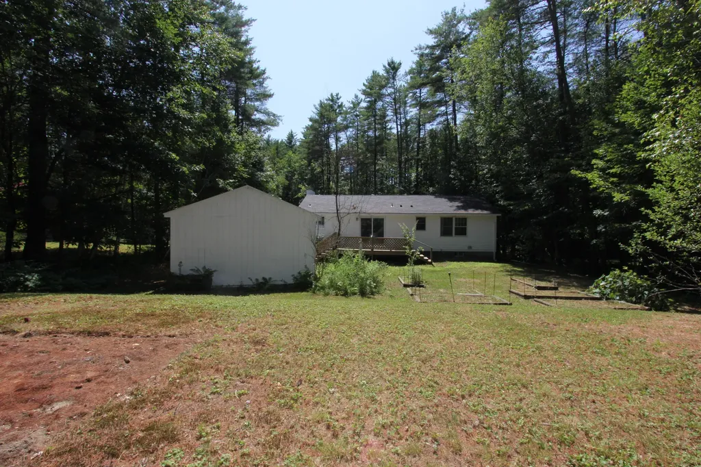 10 Chickadee Lane Bridgton ME 04009
