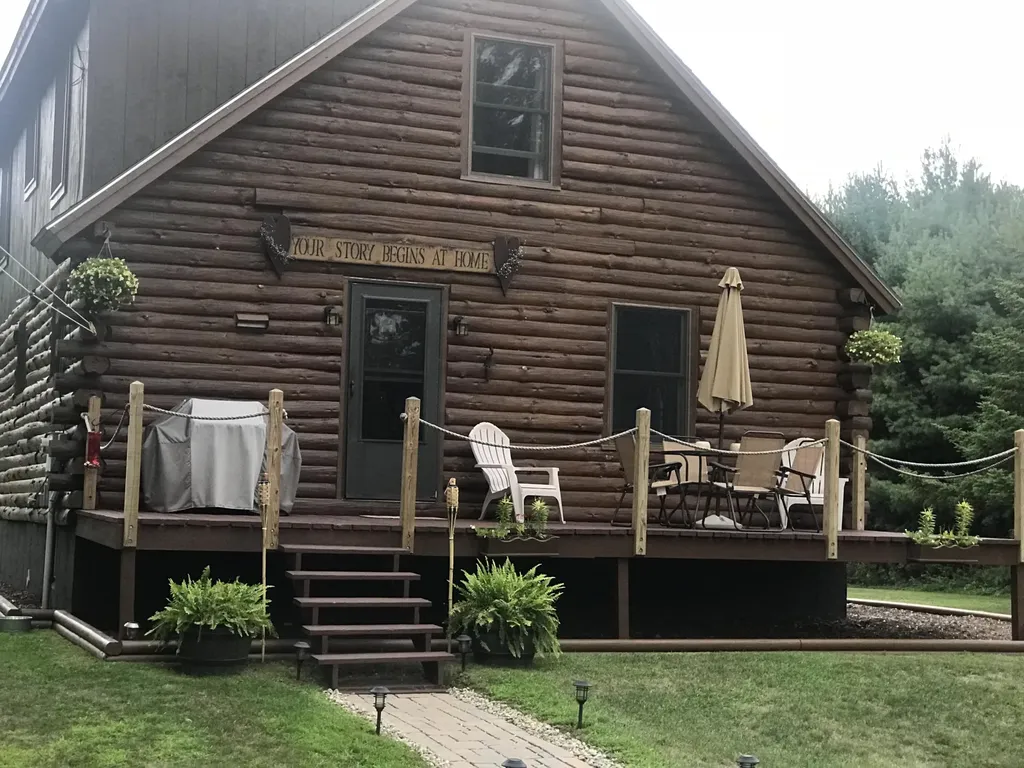 827 Mutton Lane Clinton ME 04927