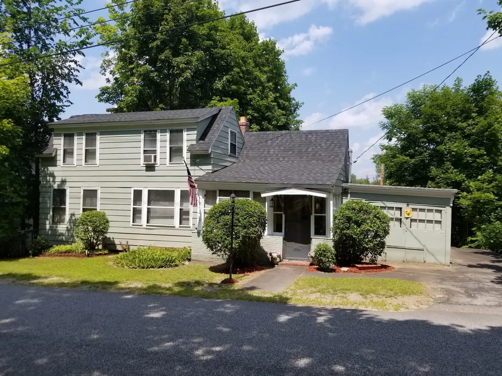 30 Elm Street Norway ME 04268