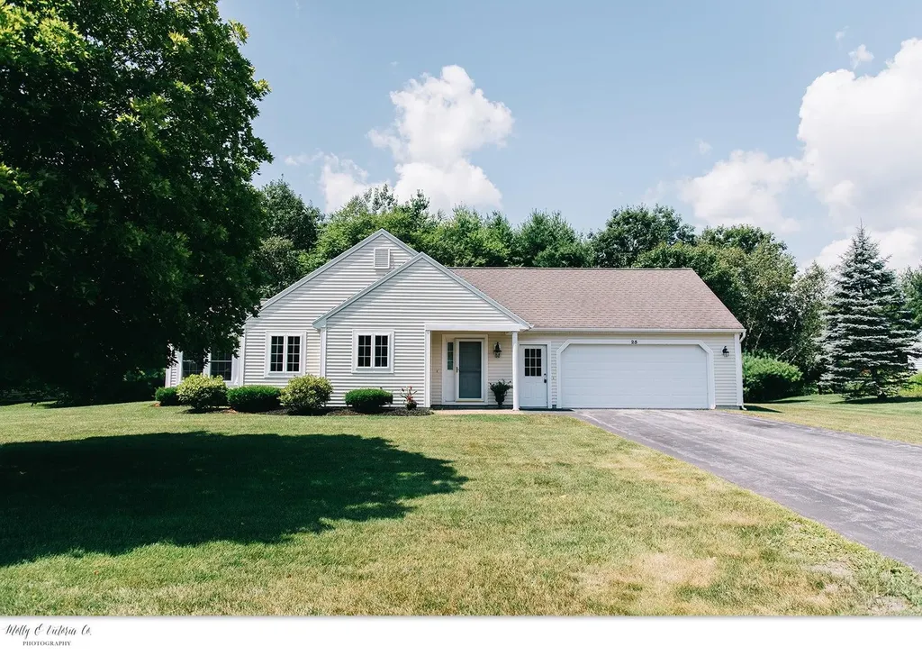 25 Mulberry Lane Scarborough ME 04074