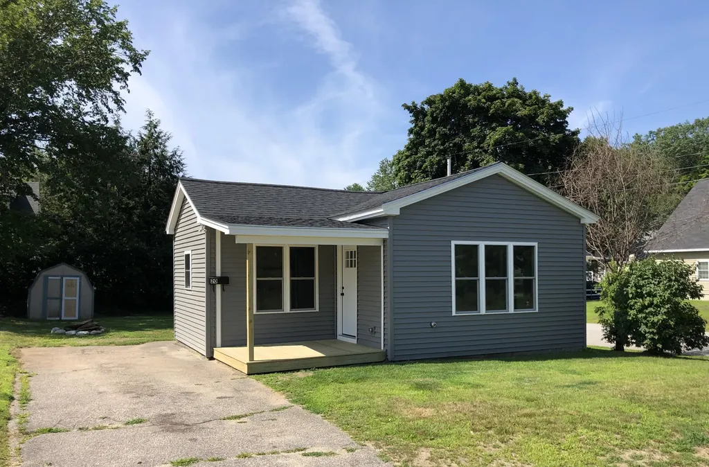 20 Mitchell Street Sanford ME 04073