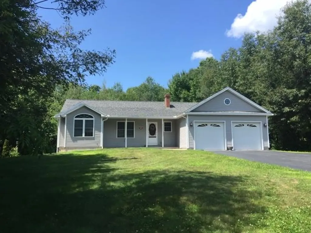 2 Woodland Drive Waterboro ME 04087