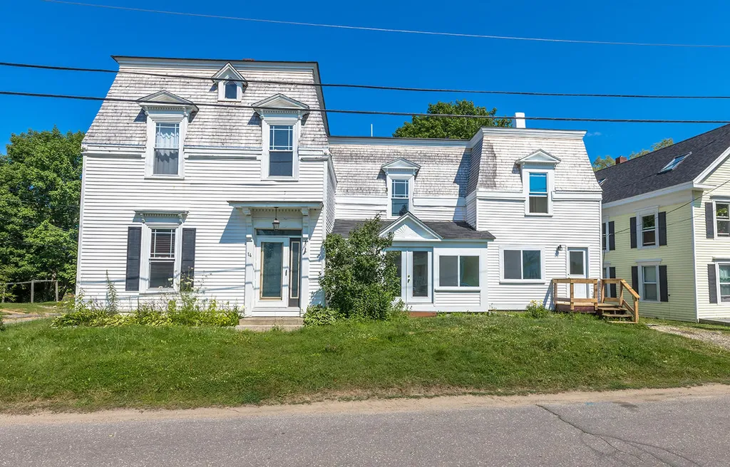 14 Suffolk Street Rockland ME 04841