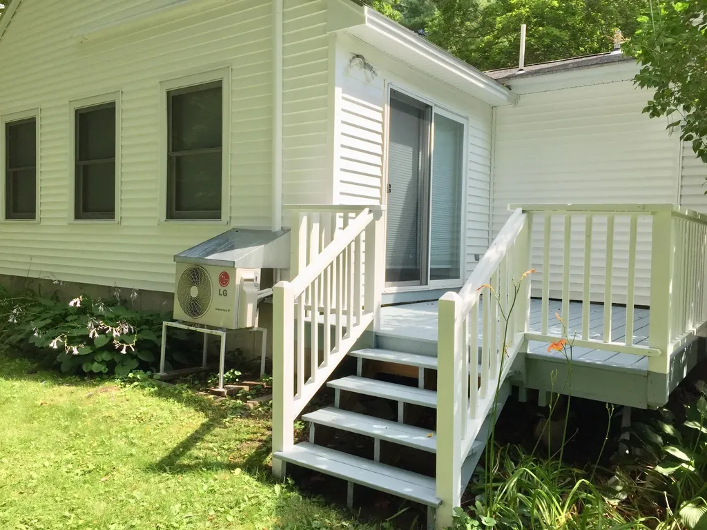 12 Parsons Street Kennebunk ME 04043