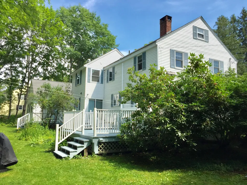 12 Parsons Street Kennebunk ME 04043