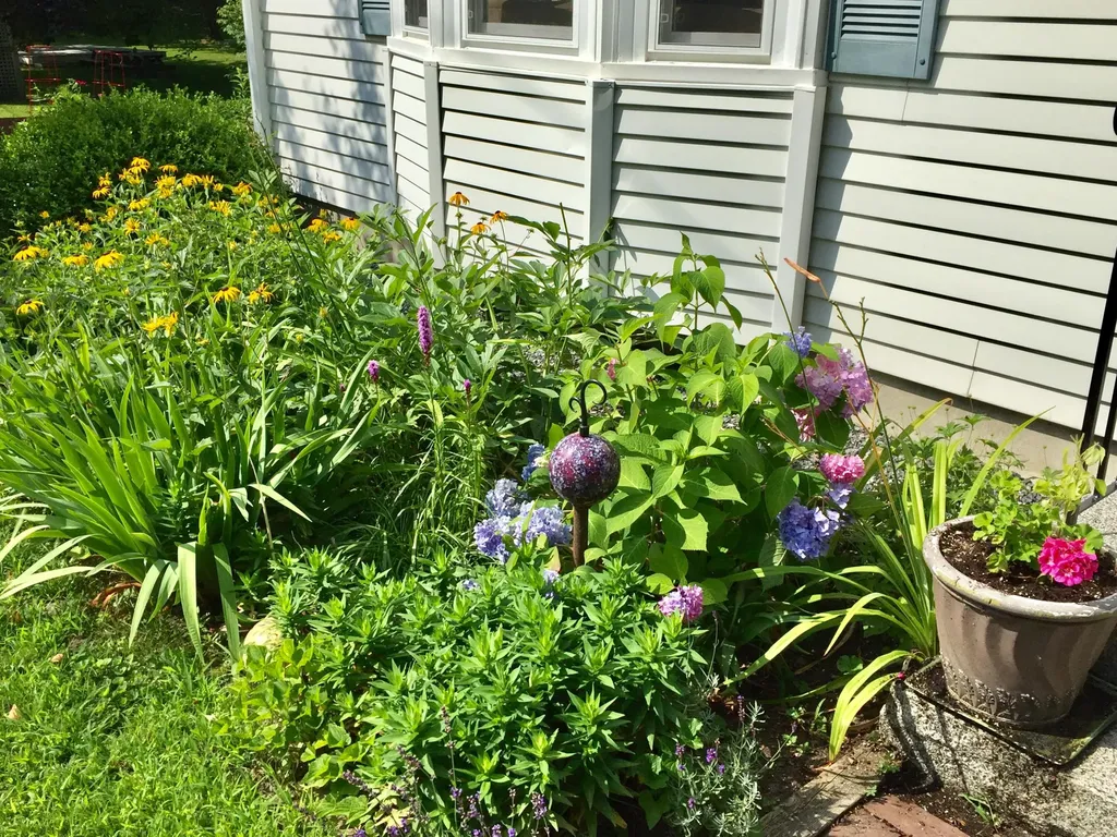 12 Parsons Street Kennebunk ME 04043