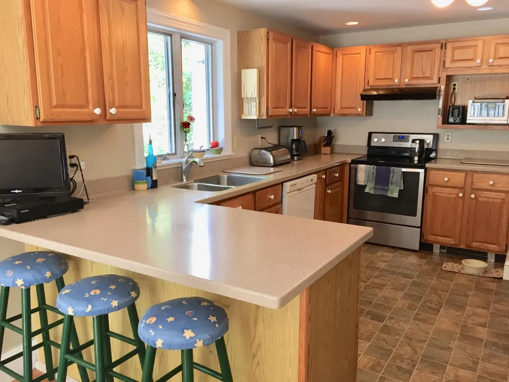 12 Parsons Street Kennebunk ME 04043