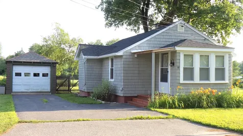 16 Stevens Road Augusta ME 04330