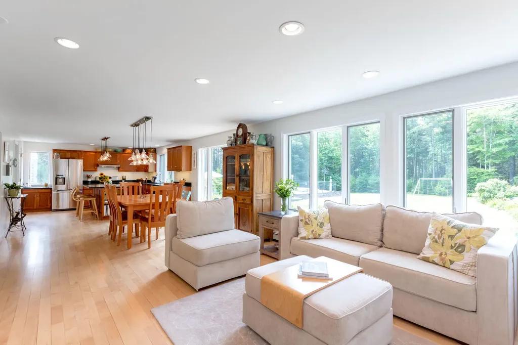 2 Woodford Trail Harpswell ME 04079
