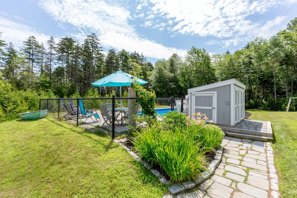 2 Woodford Trail Harpswell ME 04079