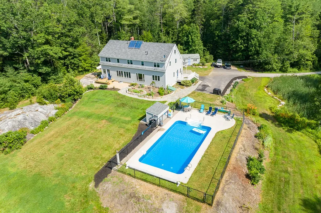 2 Woodford Trail Harpswell ME 04079