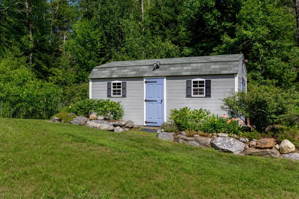 2 Woodford Trail Harpswell ME 04079