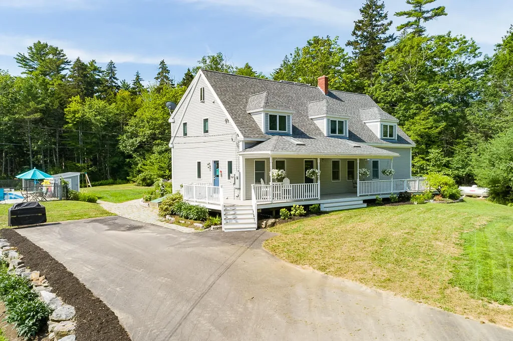 2 Woodford Trail Harpswell ME 04079