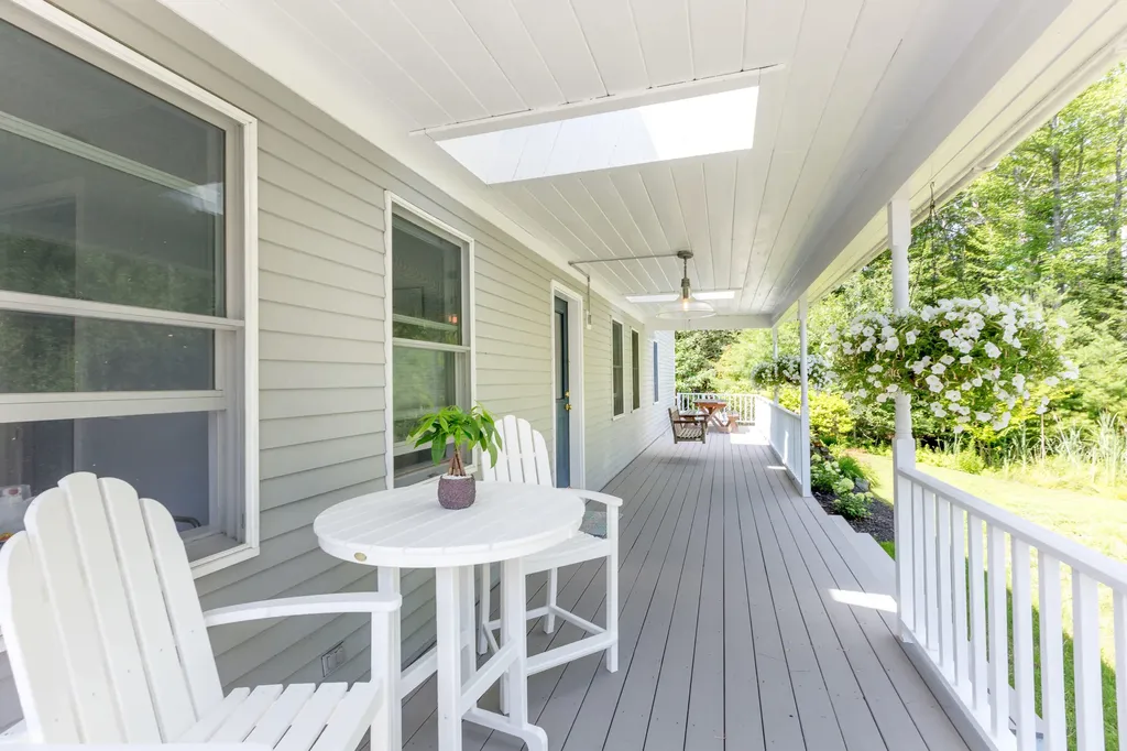 2 Woodford Trail Harpswell ME 04079