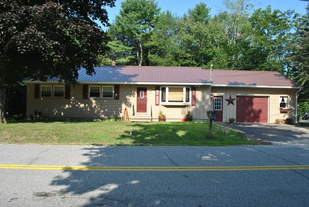 250 Dunnell Road Buxton ME 04093