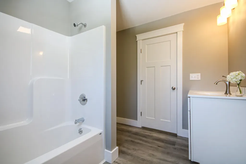 1333 Cape Road Limington ME 04049
