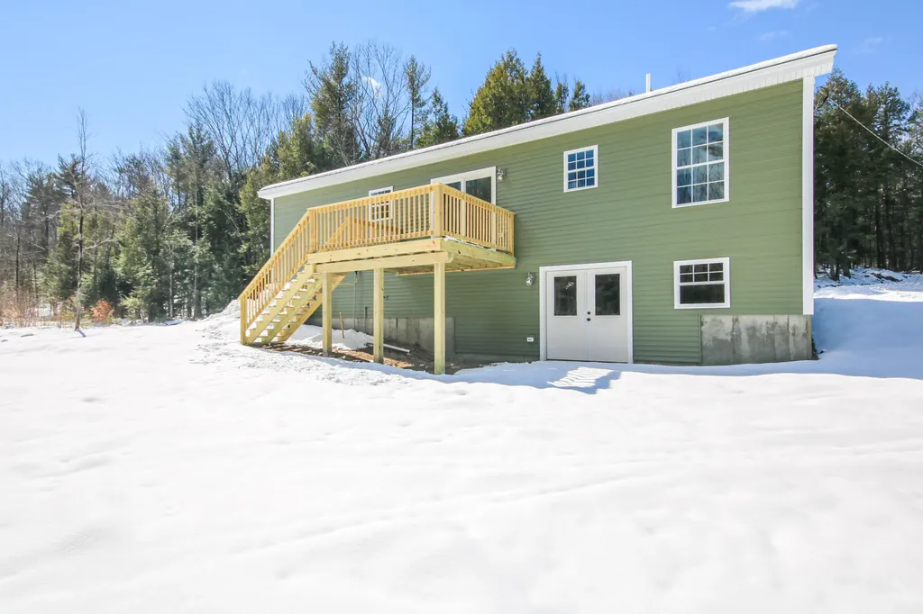 1333 Cape Road Limington ME 04049
