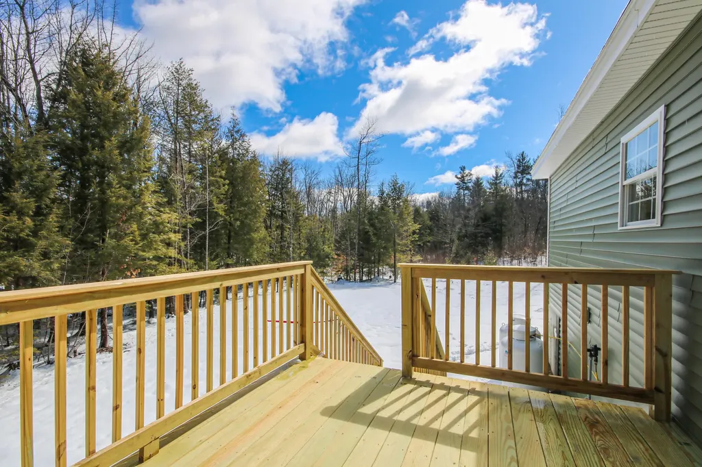 1333 Cape Road Limington ME 04049