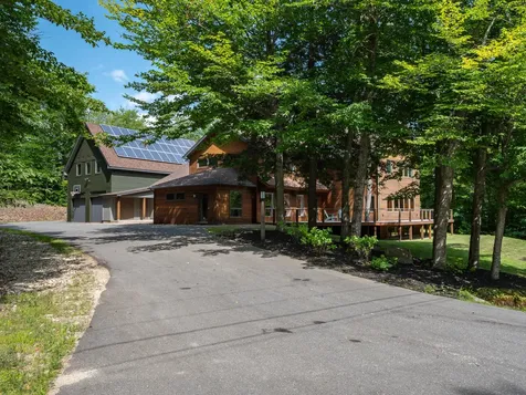 69 Greenbriar Road Newry ME 04261