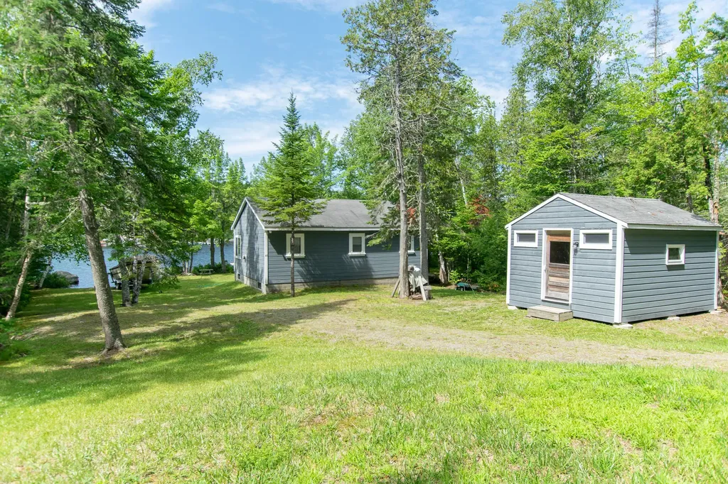 45 Pratt Lane Danforth ME 04424