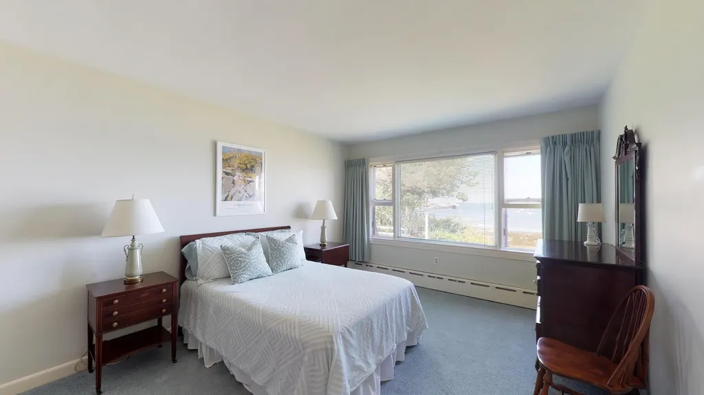 26 Harborside Terrace Owls Head ME 04854
