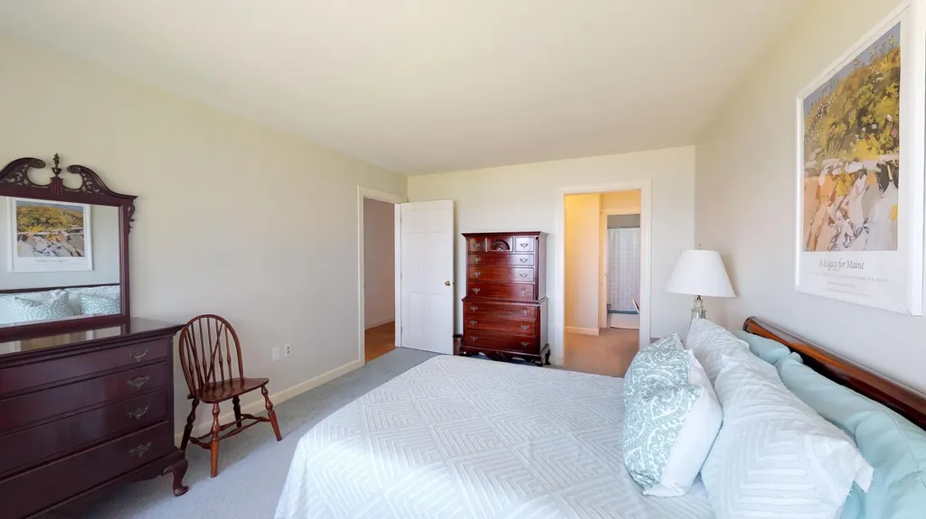 26 Harborside Terrace Owls Head ME 04854