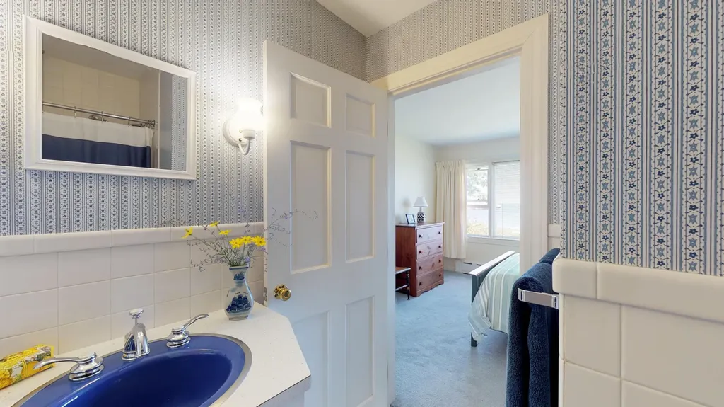26 Harborside Terrace Owls Head ME 04854