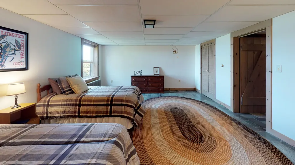 26 Harborside Terrace Owls Head ME 04854
