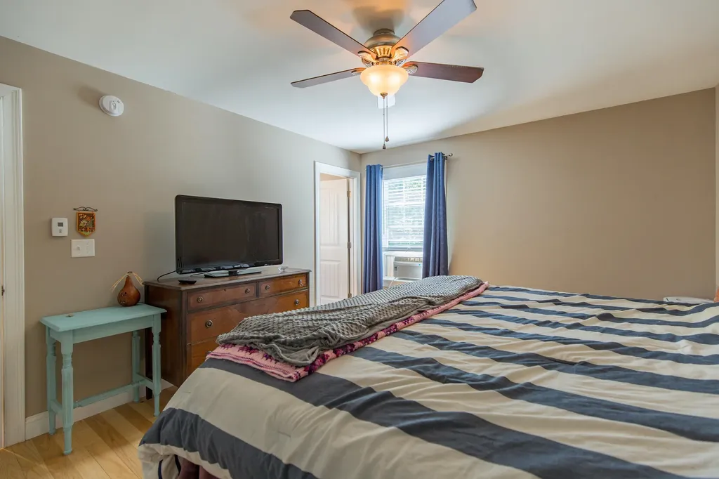 123 Grant Road Saco ME 04072