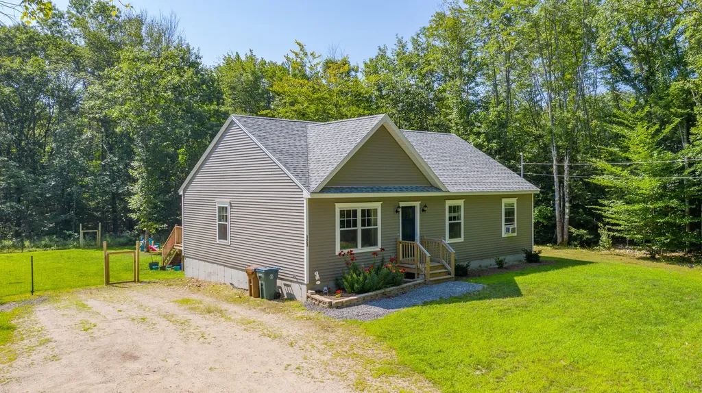 123 Grant Road Saco ME 04072
