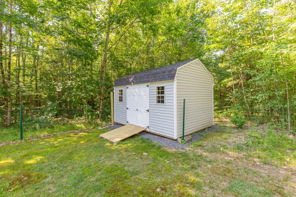 123 Grant Road Saco ME 04072