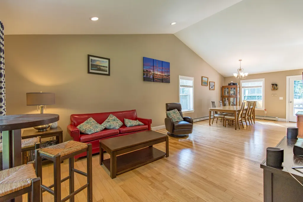 123 Grant Road Saco ME 04072