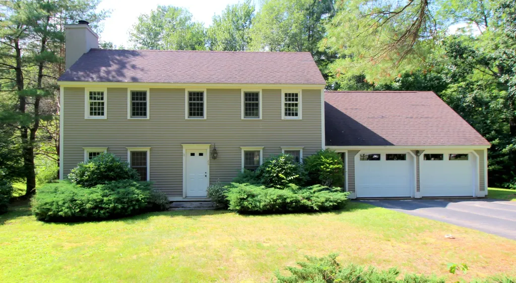 26 Pine Ridge Road Saco ME 04072