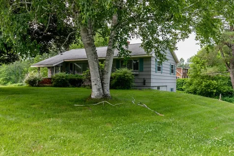 297 Stetson Road Lewiston ME 04240