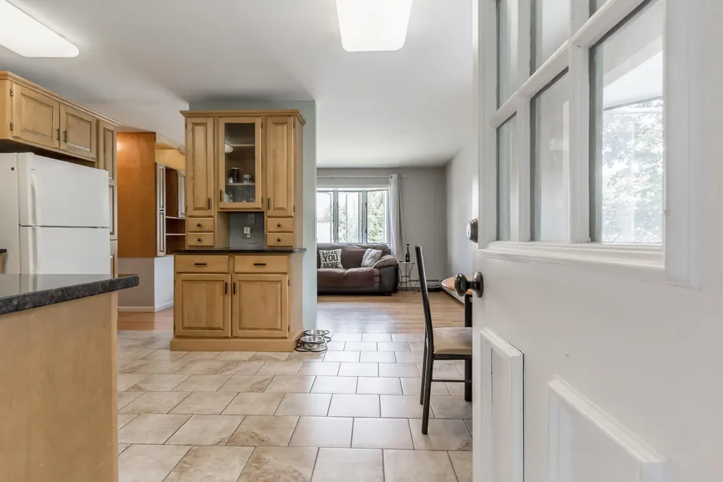 4 Swale Lane Lewiston ME 04240