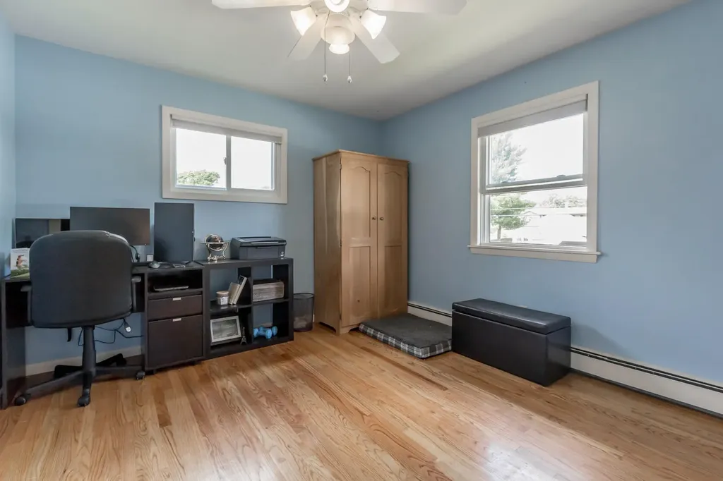 4 Swale Lane Lewiston ME 04240