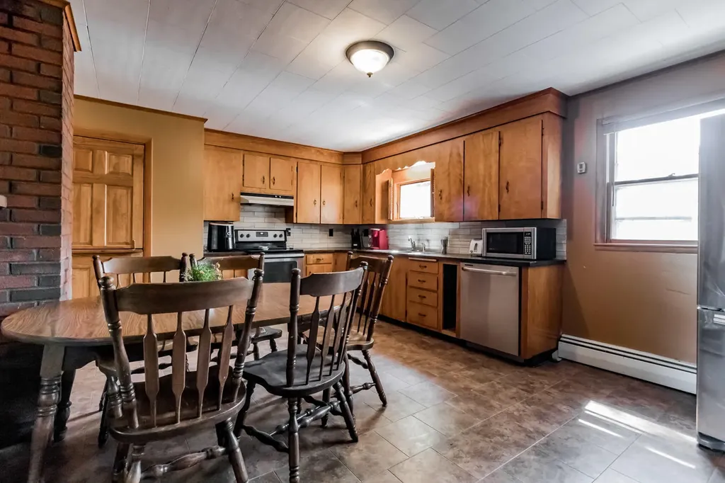 652 Cushing Road Warren ME 04864