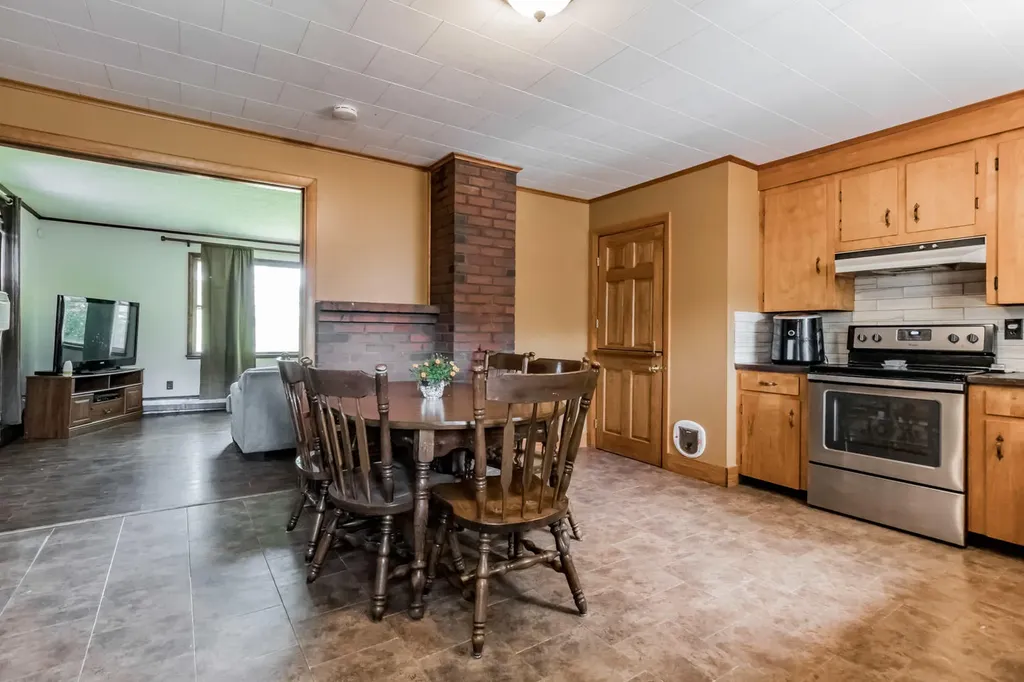 652 Cushing Road Warren ME 04864