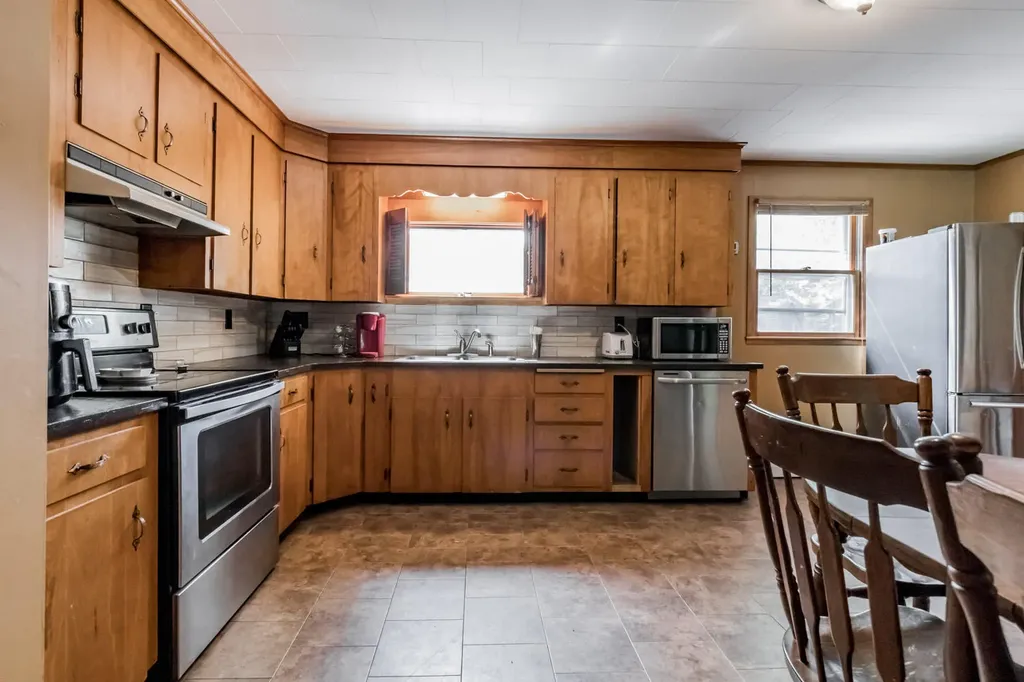 652 Cushing Road Warren ME 04864