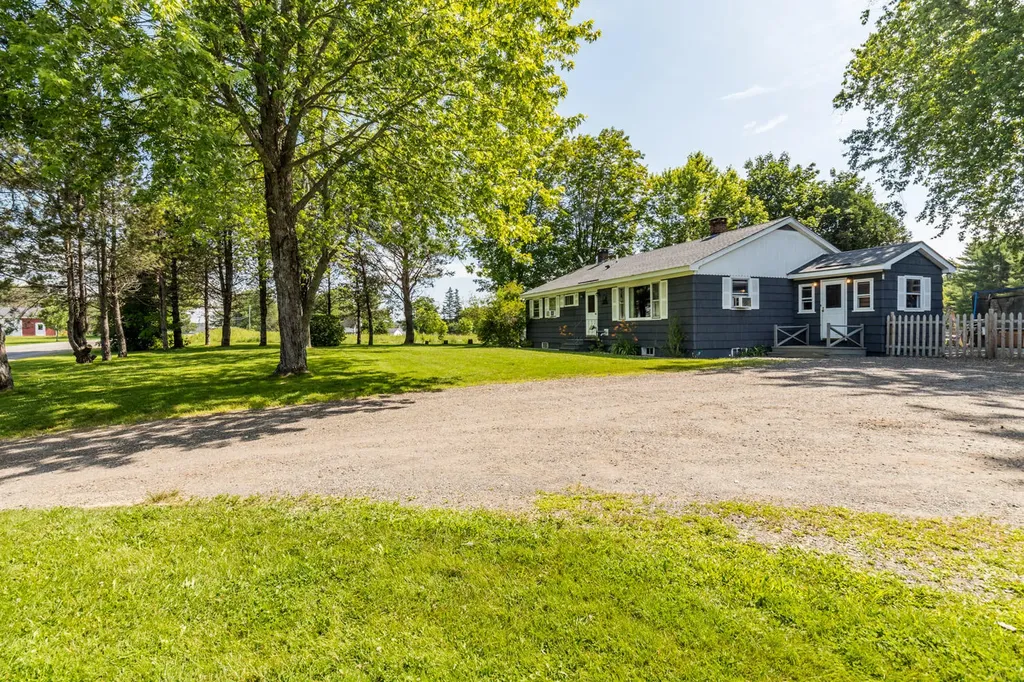 652 Cushing Road Warren ME 04864