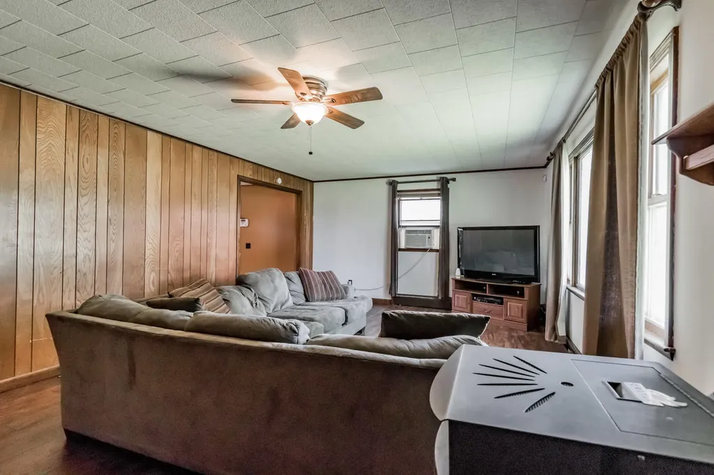 652 Cushing Road Warren ME 04864